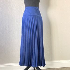 Banana Republic Blue Pleated Silky Midi Skirt / Size 16 / NWT